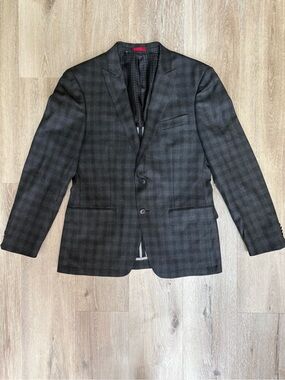 John Varvatos Star USA Charcoal Plaid Sports Coat, Size 38R